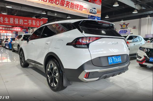 Autos Usados KIA Sportage 2023 2.0T 2WD Edición Flagship SUV Gasolina 2.0T Autos Usados Baratos en Venta Desde China Carros Usados - Product Image 4