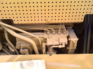 รถเกลี่ยดินตีนตะขาบ D5H แมวมือสองรถปราบดินแบรนด์แมว D5มือสองรถตักดิน D5M D5N D5H แมว D5C - Product Image 6