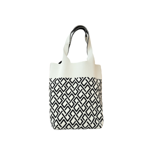 Bolsos Tote de Diseño con Patrón de Letras para <span class=keywords><strong>Mujer</strong></span>, Tendencia 2025, Nueva Colección, Correa de Hombro, por Aiguo, Poliéster, Venta al por Mayor en China - Product Image 5