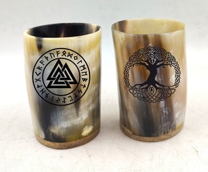 Corne de buffle sculptée de style animal viking, écologique et luxueuse, pour boire, logo personnalisé, pour bière et eau, en provenance d'Inde - Product Image 2