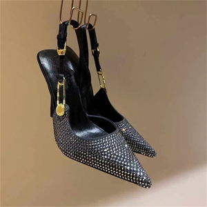 Produttore di <span class=keywords><strong>sandali</strong></span> 2023 personalizzato da donna <span class=keywords><strong>con</strong></span> tacco 10 colori a punta stretta glitterata tacco donna sandalo Slingback <span class=keywords><strong>con</strong></span> strass - Product Image 3