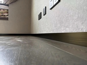 Usine en gros alliage d'aluminium épaissi minimaliste <span class=keywords><strong>plinthe</strong></span> <span class=keywords><strong>plinthe</strong></span> Snap-On Design 40mm 60mm 80mm moulures hôtel appartement - Product Image 6