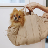 Lit de transport pour animaux de compagnie haut de gamme, léger, pour petits chiens, avec coussin réversible et tissu lavable, idéal pour les voyages et le bureau (OEM)