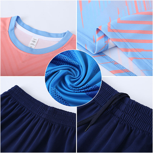 Custom 100% <b>Polyester</b> Kids Soccer Jersey Quick Dry Breathable Football Jersey Sets Children's Football <b>Shirt</b> - Product Image 4