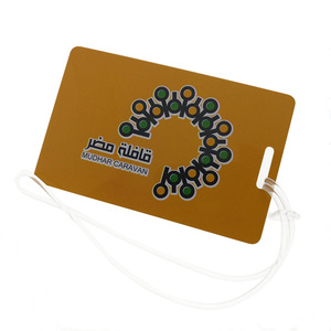 Étiquettes de bagages personnalisées en PVC rigide pour valises de voyage - Product Image 3