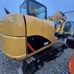 รถขุดขนาดเล็ก CAT 306 มือสอง 6 ตัน รุ่นดั้งเดิม Caterpillar 306D รถขุดไฮดรอลิกแบบตีนตะขาบสำหรับงานก่อสร้าง - Product Image 4