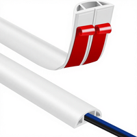 Gaine de câble de sol en PVC flexible autocollante blanche, service de découpe pour usage en bureau et en concert, prévient les risques de piétinement