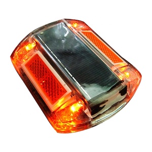 OWLEYE 100x82mm <span class=keywords><strong>PC</strong></span> IP68 Balise routière solaire à feuille réfléchissante prismatique haute intensité LED, portée visuelle 600m, lumière clignotante 12T - Product Image 2