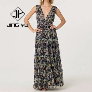 ชุดเดรสลำลองลายดอกไม้สำหรับผู้หญิง ชุดราตรีหรูหราแบบจีบ คอวีลึก ผลิตโดยผู้ผลิต (OEM) ชุดเดรสยาวผ้าเรยอน - Product Image 2