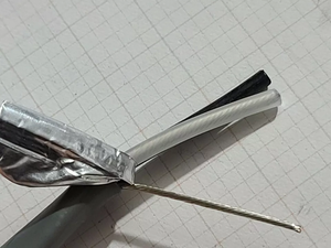 Câble d'instrumentation Belden 8719 neuf d'origine, 1 paire, 16AWG, blindé Beldfoil, 600V, cuivre étamé, câble de signal de contrôle industriel - Product Image 4