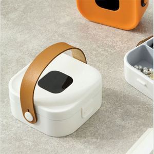 Nueva Caja de Almacenamiento de Joyas con Espejo y Forro Personalizable en 5 Colores para Exteriores - Product Image 2