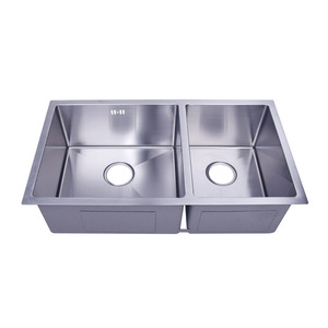 Évier sous plan en acier inoxydable 304 à double bac 7843U2 pour cuisine, lavage de vaisselle et de légumes, finition brossée mate - Product Image 1