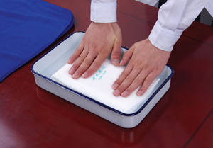 Attelle orthopédique de résine de polyuréthane de fourniture médicale pour l'attelle médicale de <span class=keywords><strong>fracture</strong></span> de bras et de jambe - Product Image 3