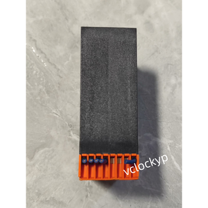 Relais de sécurité d'arrêt d'urgence Dold BD5935.52/61 24VDC 0058870 BD5935 Safemaster d'occasion - Product Image 2