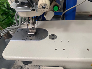 Máquinas de coser zigzag industriales Juki LZ-2290-7 usadas, de alta velocidad, de una sola aguja, con control por computadora, accionamiento directo y <span class=keywords><strong>semi</strong></span>-secas. - Product Image 2