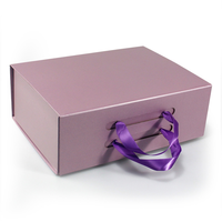 Juego de Regalo de Manta para Bebé de Cartón Reciclado con Laminado Mate, Recubrimiento UV y Grabado en Relieve, Caja Rígida de Cartón para Recuerdos de Biberones