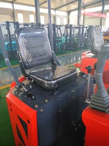 Mini-excavatrice sur chenilles d'occasion de marque chinoise, 1 tonne, pompe hydraulique multifonctionnelle et moteur importé Changchai - Product Image 6