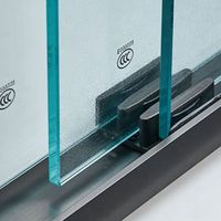 Cabine de douche coulissante moderne et minimaliste sans cadre en acier inoxydable à 3 portes avec verre trempé pour séparation humide/sèche dans la salle de bain