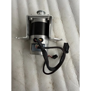 Motor de Control Industrial Universal E-62-134495 1021032701 para Equipos Automatizados - Product Image 1