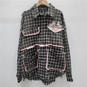 2025 autunno <span class=keywords><strong>camicia</strong></span> a maniche lunghe a <span class=keywords><strong>quadri</strong></span> di coniglio carina Casual per le donne alla moda stile College camicetta dolce di media lunghezza - Product Image 2