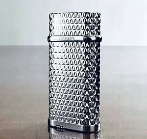 Briquet à cigarettes rechargeable en alliage de zinc de luxe dans un coffret cadeau, flamme douce portable haut de gamme pour hommes, cadeau premium - Product Image 5