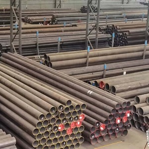 Astm A53 A106 Api 5l Pijplijnbuizen Gr B Koolstofstaal Naadloos Staal Dik Staal Ronde Warmgewalste Pijpen - Product Image 2