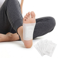 Patchs aux herbes pour les pieds, extrait de plantes traditionnelles, coussinets de soin des pieds, confort anti-froid et humidité, fournisseur OEM en gros