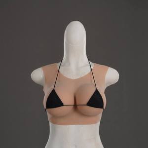 Prothèses mammaires en silicone à col rond pour la photographie, les vidéos courtes TikTok, les créateurs de contenu, les travestis, les CD et le cosplay - Product Image 1