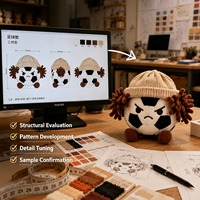 Peluche personnalisée créative en forme de ballon de sport, personnage de football ou de basketball, poupée en peluche, vente en gros, usine OEM, cadeau promotionnel