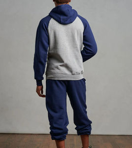 Casual de los hombres mangas raglán cadena pulóver con capucha personalizado de dos tonos de bloque Patchwork bordado Technics al por mayor para el otoño - Product Image 6