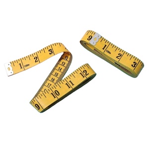 Règle de <span class=keywords><strong>couture</strong></span> souple double face <span class=keywords><strong>à</strong></span> trois voies en plastique pour la confection de vêtements, robes, usage domestique et en dortoir, couleur beige, 3m - Product Image 1