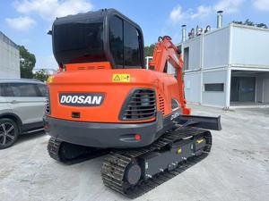 รถขุดขนาดเล็ก Doosan DX60-9C น้ำหนักใช้งาน 6 ตัน พร้อมบุ้งกี๋ขุดขนาด 0.22 เมตร เครื่องยนต์คัมมินส์ รุ่นปี 2022 - Product Image 6