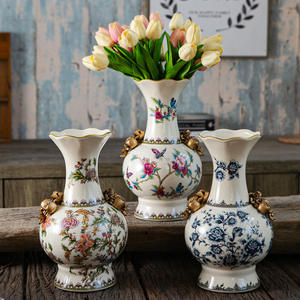 Nouveau vase en céramique bleu et fleuri de style chinois, ornements, accessoires de décoration intérieure pour le salon, décoration douce, style américain rétro - Product Image 1