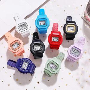<span class=keywords><strong>Montre</strong></span> numérique LED tendance, lumineuse, étanche, pour enfants, <span class=keywords><strong>montre</strong></span> de sport, alarme, boîtier carré, <span class=keywords><strong>montre</strong></span> électronique, cadeau pour adultes et enfants - Product Image 1