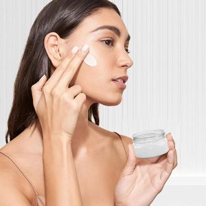 Pot cosmétique en acrylique vide pour crème visage, crème pour le corps et crème contour des yeux, avec couvercle à vis, disponible en 5g, 10g, 15g, 30g, 50g - Product Image 4