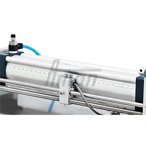Machine de remplissage semi-automatique de 25kg trémie 10-100ml modèle 850*340*340mm eau pure lait eau huile jus Soda thé - Product Image 4