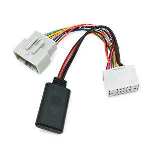 El receptor de audio para automóvil AUXIN 5,0 está disponible con el adaptador de receptor Volvo XC90S60C3070 - Product Image 1
