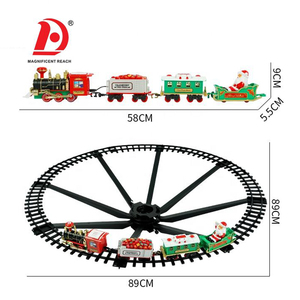 Train De Noël Sur Rails Est Destiné Pour Toute La Famille