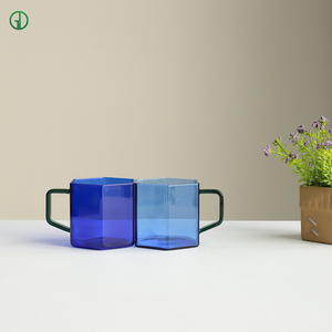 Tazas con logotipo personalizado, copa <span class=keywords><strong>de</strong></span> vidrio <span class=keywords><strong>de</strong></span> borosilicato <span class=keywords><strong>de</strong></span> colores, resistentes al calor copas <span class=keywords><strong>de</strong></span> vino, tazas <span class=keywords><strong>de</strong></span> copa <span class=keywords><strong>de</strong></span> vino hexagonales coloridas - Product Image 5