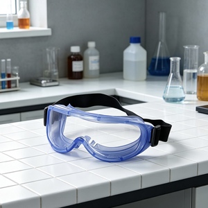 Lunettes de sécurité individuelles conformes à la norme ANSI, avec verres en polycarbonate et monture en PVC, taille ajustable - Product Image 3