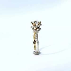 แหวนเพชรสร้างในห้องปฏิบัติการ CVD HPHT ได้รับการรับรองจาก IGI ทองคำแท้ 14k 18k ทองคำขาว แหวนหมั้น เครื่องประดับสำหรับผู้หญิง - Product Image 4