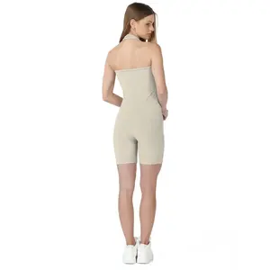 Body Deportivo Beis Ultra Cómodo con Diseño de Realce de Glúteos, Ajuste Sin Mangas ni Tirantes, Elasticidad Media, 75% Poliéster - Product Image 1