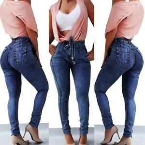 <span class=keywords><strong>Jeans</strong></span> Boyfriend da <span class=keywords><strong>Donna</strong></span> con <span class=keywords><strong>Vita</strong></span> Elastica, Tasche e Fascia Traspirante a <span class=keywords><strong>Vita</strong></span> Media, Stile Sportivo per Primavera/Estate - Product Image 1