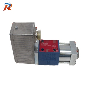 ใหม่และเป็นของแท้ D633Z371B R16KA1M0NSX2 ตัวควบคุม PLC - Product Image 1