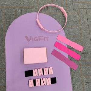 Set de Pilates de Alta Calidad con Esterilla de Yoga Equipos de Fitness para Mujer 2025 Conjunto de 3 Piezas en Colores Personalizados - Product Image 3