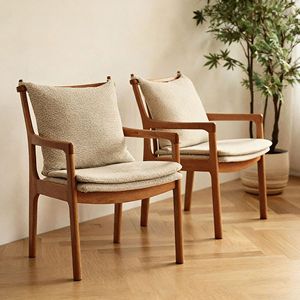 Chaise de salle à manger nordique en bois massif, fauteuil rembourré pour salle à manger, usage adulte - Product Image 1