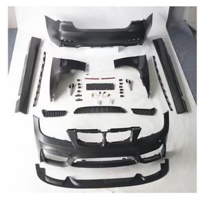 <span class=keywords><strong>Paraurti</strong></span> per BMW Serie 3 (<span class=keywords><strong>E90</strong></span> E92 E93) dal 2005 al 2012, Kit Carrozzeria Anteriore e Posteriore, Stile M3 M4 Rimodellato - Product Image 4