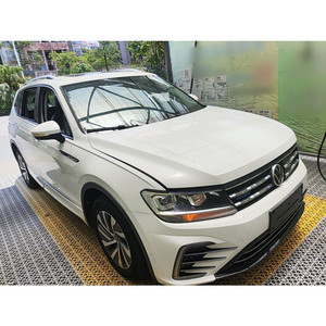 Guazi 2021 <span class=keywords><strong>Volkswagen</strong></span> <span class=keywords><strong>Tiguan</strong></span> L Híbrido Enchufable de Nueva Energía, SUV de 5 Asientos, Automático, Tracción Delantera, Volante a la Izquierda, Blanco, Stock de Concesionario, 96300km - Product Image 3