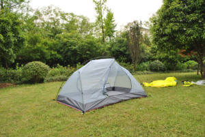 Tente ultra-légère verte double couche haut de gamme tente de randonnée de montagne CZX-484 pour 2 personnes avec <span class=keywords><strong>empreinte</strong></span> pour le camping - Product Image 4