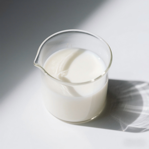 Agente de Curação de Concreto YH5004 - Líquido Branco Leitoso com 35% de Conteúdo Sólido e 90% de Taxa de Retenção de Água - Product Image 3